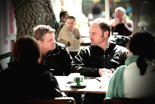 guys-watching