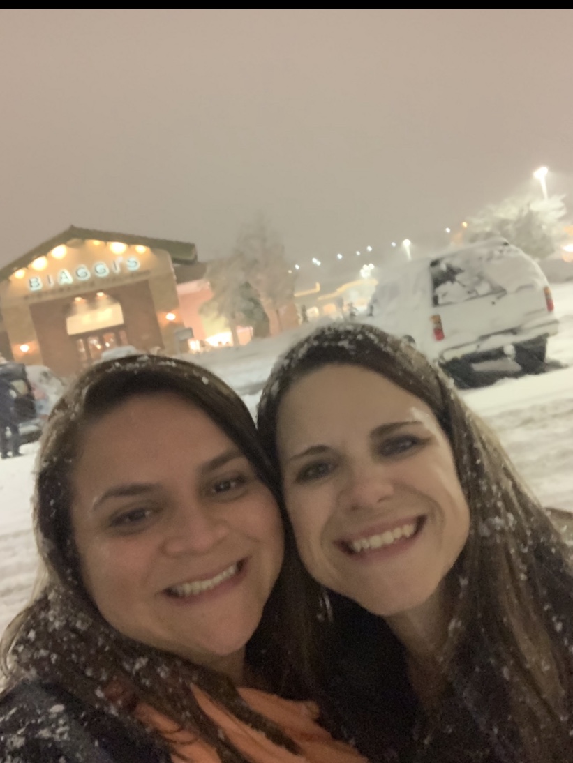 Rachel and Carolina standing in the snow