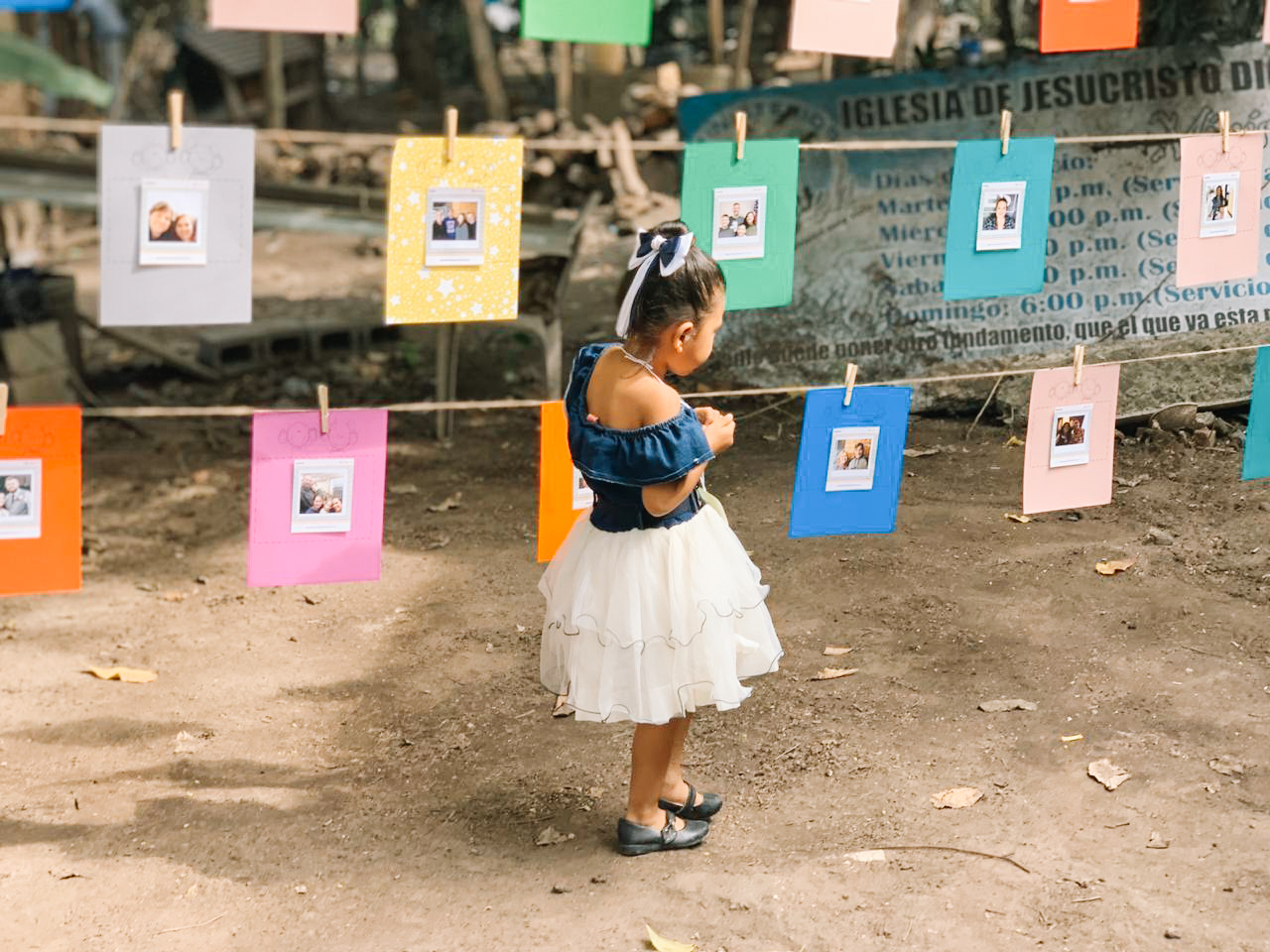 A girl in Guatemala chooses her friend