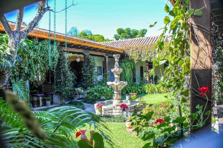 hotel las maria